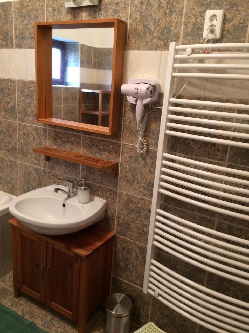 Appartement Rigo Lak à Miskolc Extérieur photo