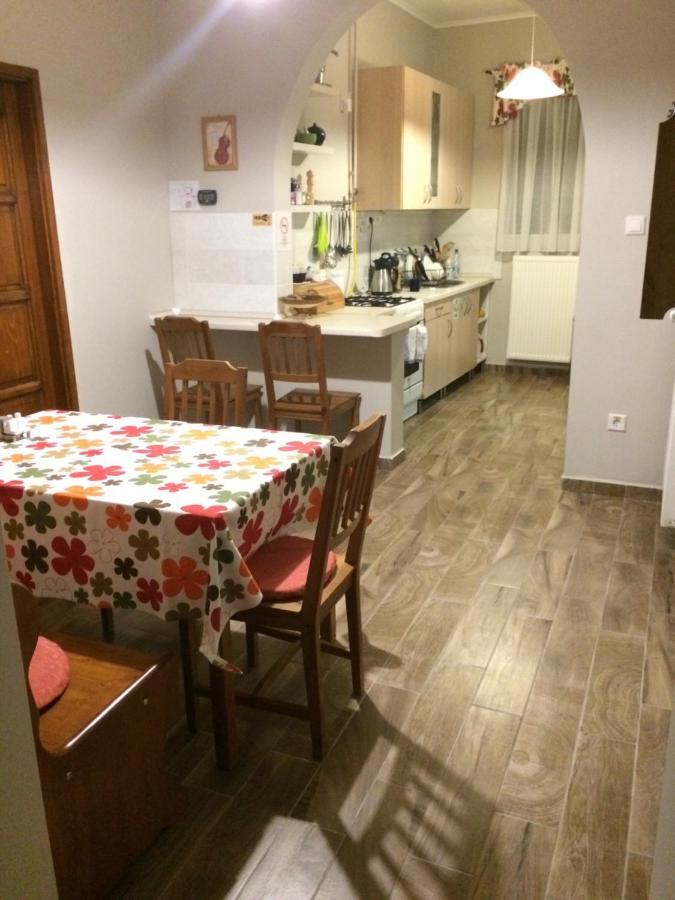 Appartement Rigo Lak à Miskolc Extérieur photo